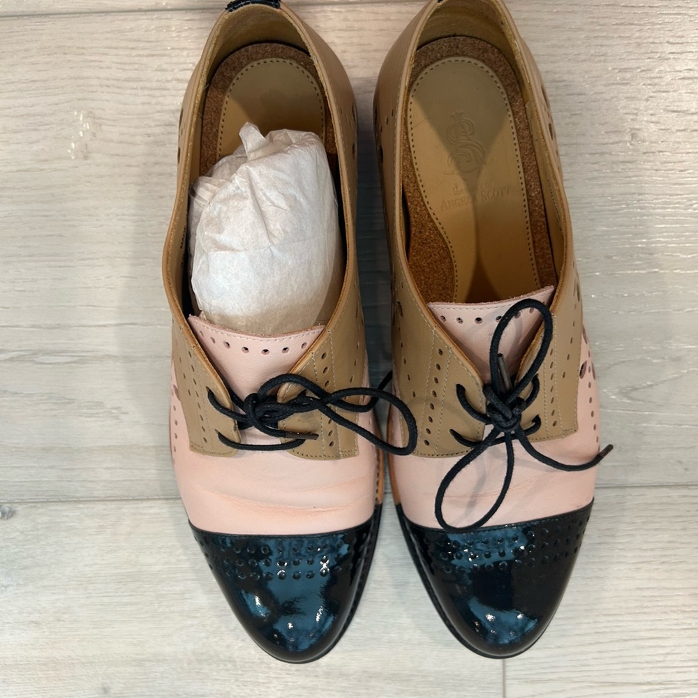 Women’s Leather Oxford Shoes Size 39 Wide - Picture 6 of 9